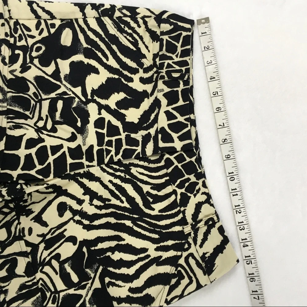 Animal Print Cuffed Casual Shorts Size 8